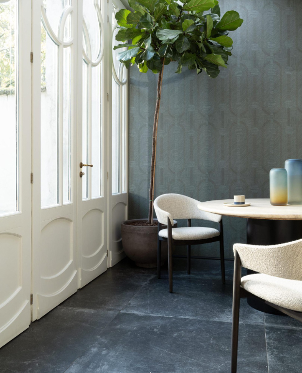 Amulet Blue Stone 19413